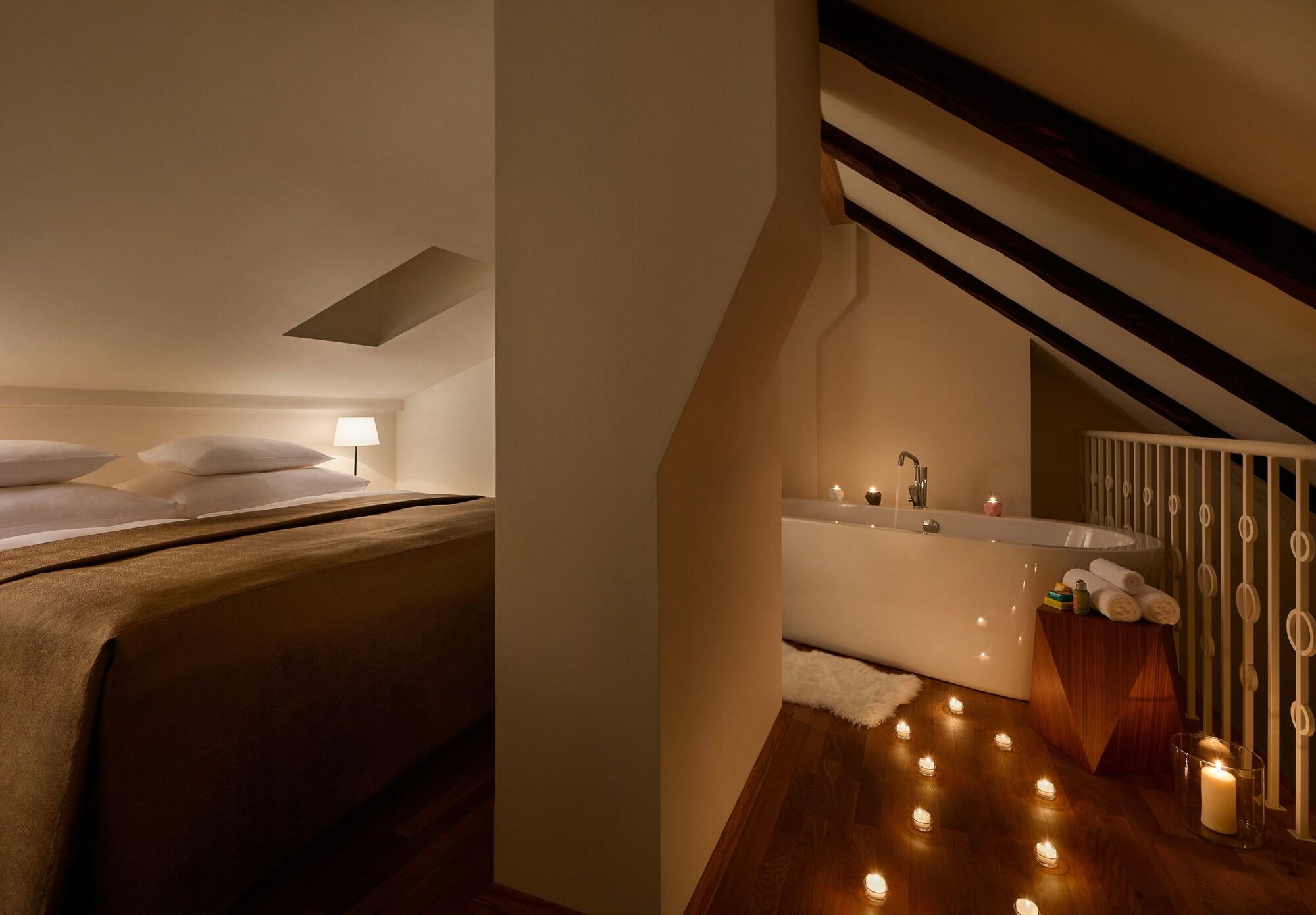 Apart Otel Vocelova 4*