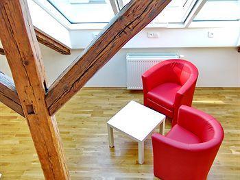 Apart Otel Vocelova 4*